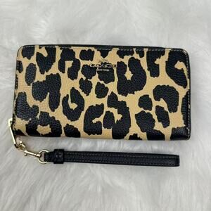 Coach Long Zip Around Wallet With Leopard Print In Leather + Wrist Strap CBT24